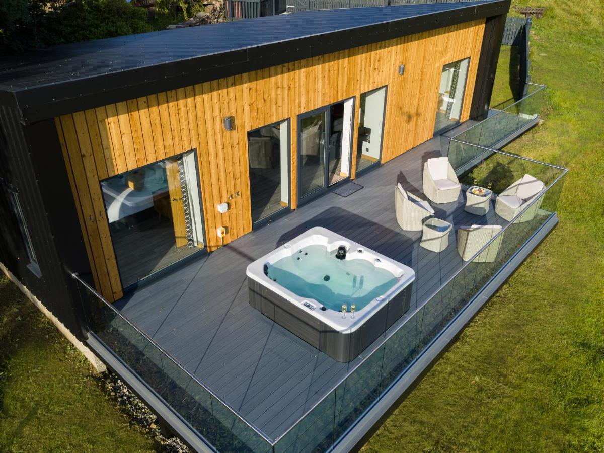 Birches Lodge With Hot Tub Dundonnell Eksteriør bilde